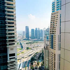 https://luxury-emirates-mall-apartment.dubaihotelsoffers.com